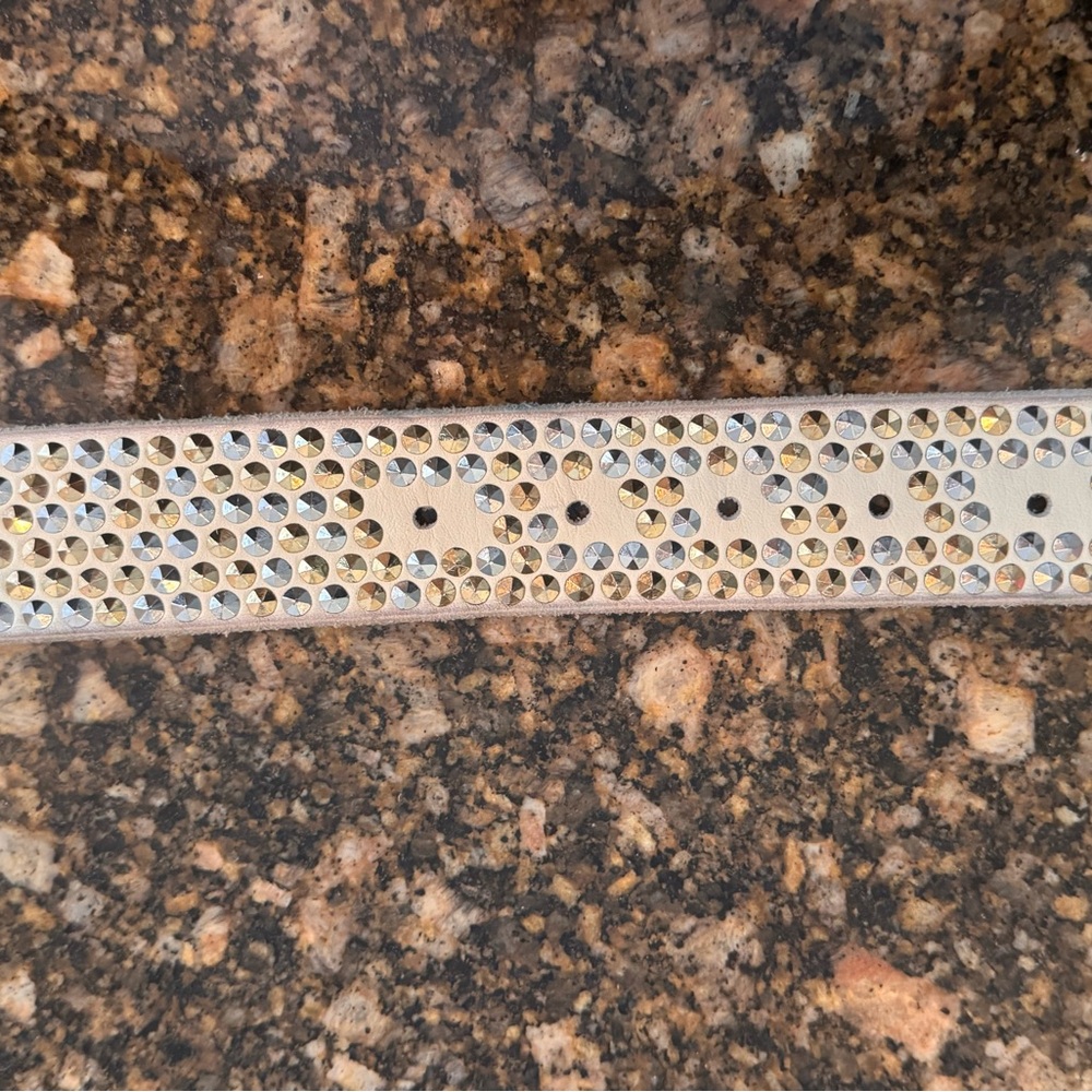 Amsterdam Heritage Studded White Leather Belt with Silver Hardware - Picture 9 of 11